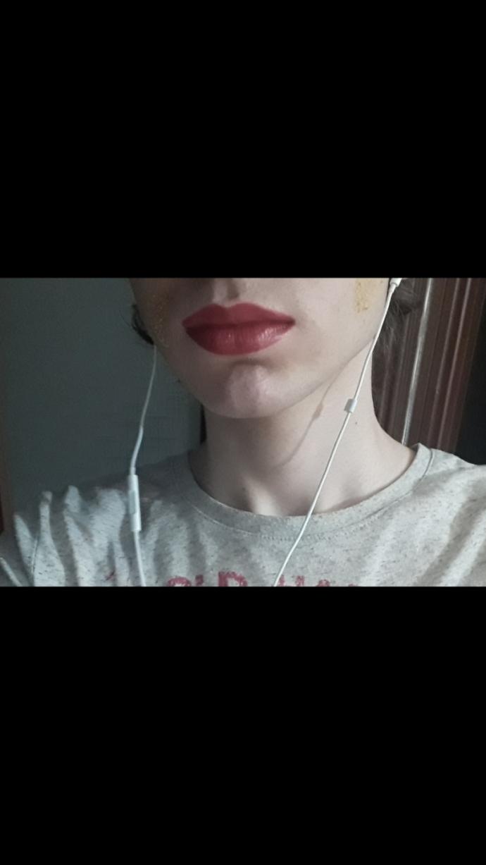 Guys, be honest about my lip makeup?
