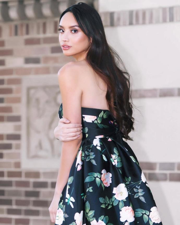 How beautiful is this Kataluna Enriquez?
