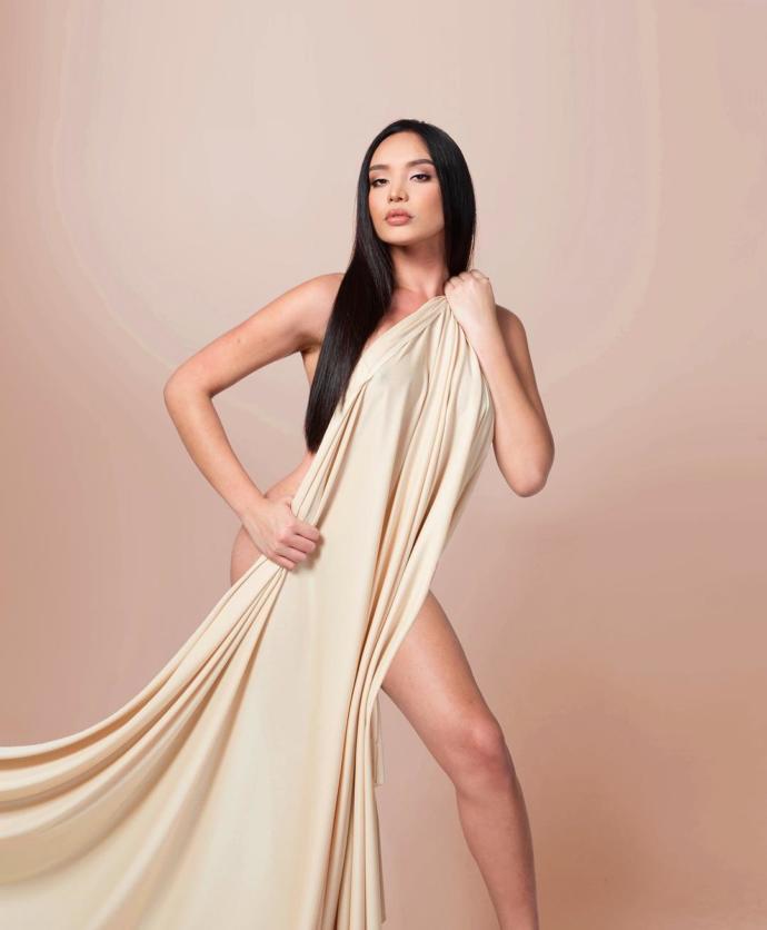 How beautiful is this Kataluna Enriquez?