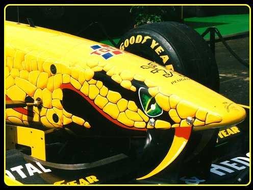 F1 fans: which F1 team is this car??