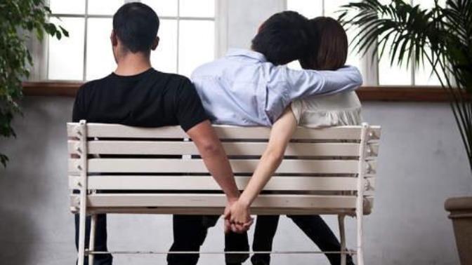 Would you still be friends with someone who is cheating on their partner?