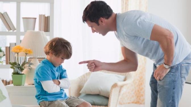 Parents, anyone, please tell me your thoughts... Do you think its okay to discipline/talk down to someone else's child?