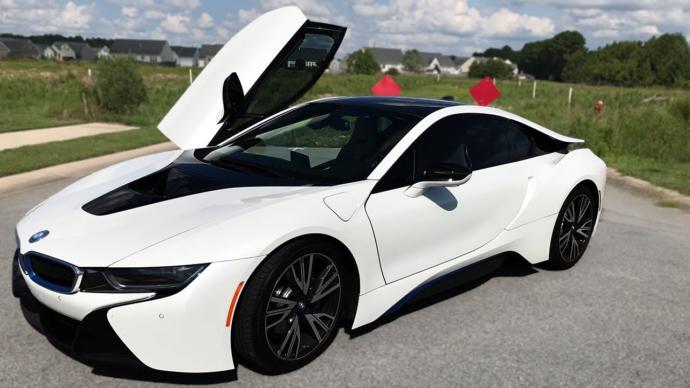 Ladies, best looking car?