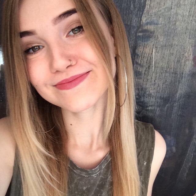 Rate my new girlfriend, Is she ugly or beautiful?