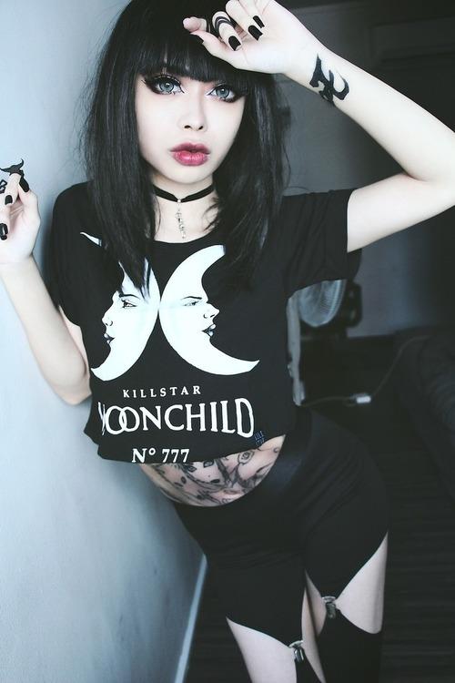 As a normal person would you date a goth person?