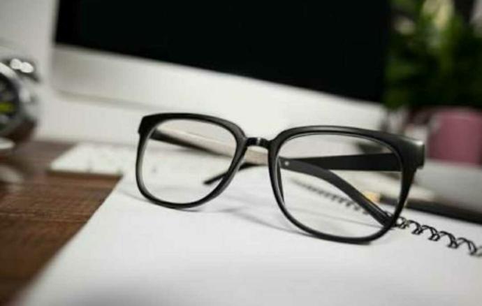 If You Have Glasses , What's Your Prescription Level?