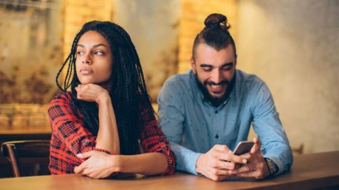 Do you think single people's dating standards get lower as they get older?