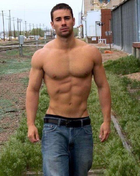 Is the "V" body the only ideal body for men?