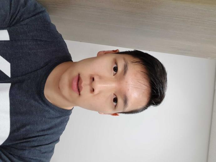 Which hairstyle suit me more??