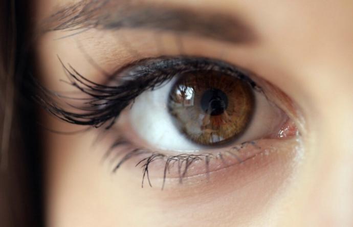What is the color of your eyes?