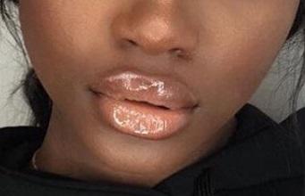Does lip size matter?