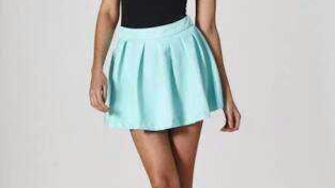 Is wearing skirt will bring glamorous look or hot and sexy look?