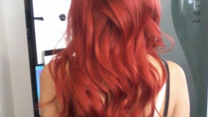 Do you like girls with colored hair?
