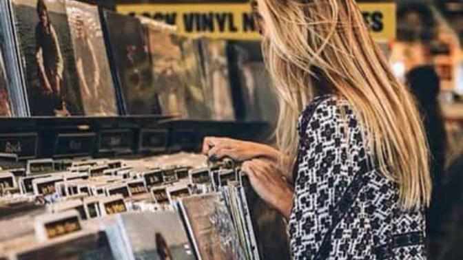 Why is everyone so obsessed with blondes?