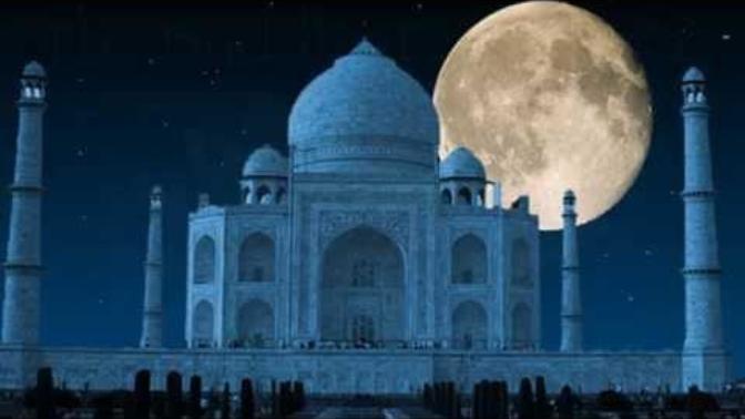 Shah Jahan made Taj Mahal for his wife Mumtaz Mahal, what can you do for your partner? How many of you have visited the place or would like to?