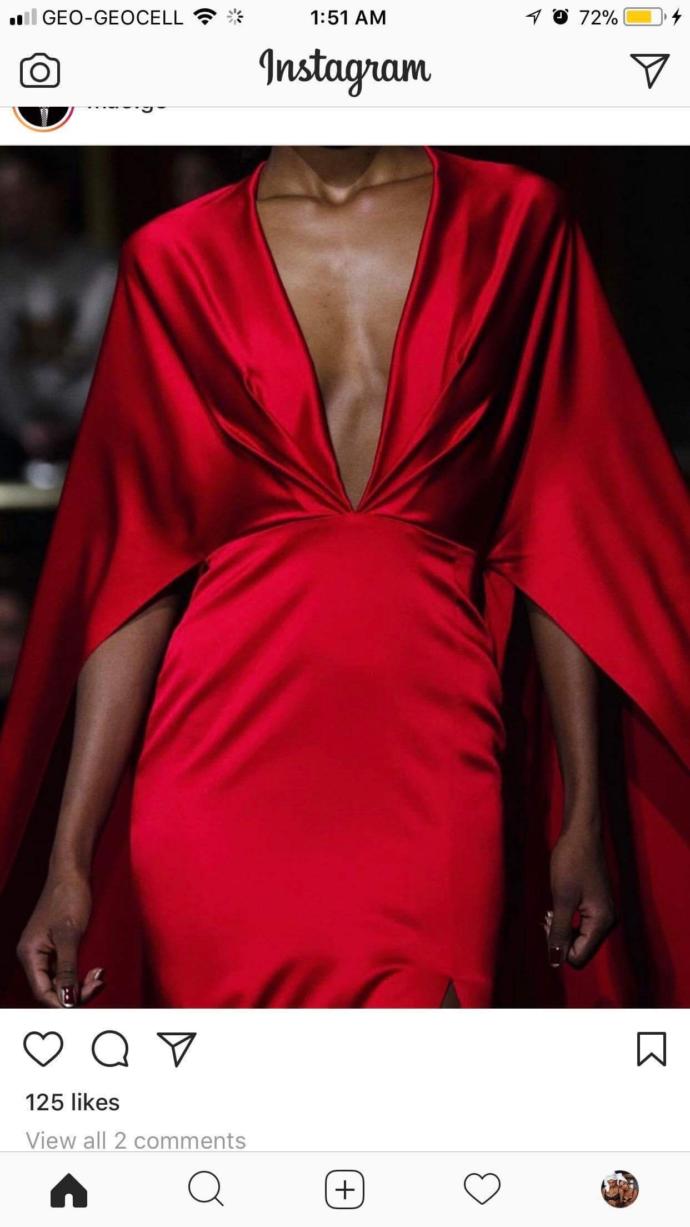 Which dress should I wear in my cousin’s wedding?