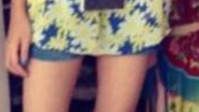 What do u think of my outfit? Do u think I look hot? What kind of outfit do u think this is?