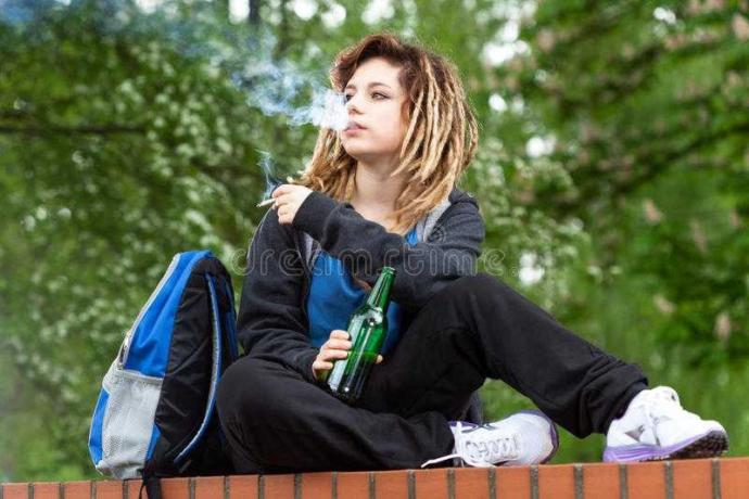 Does smoking turns you off in a girl ??