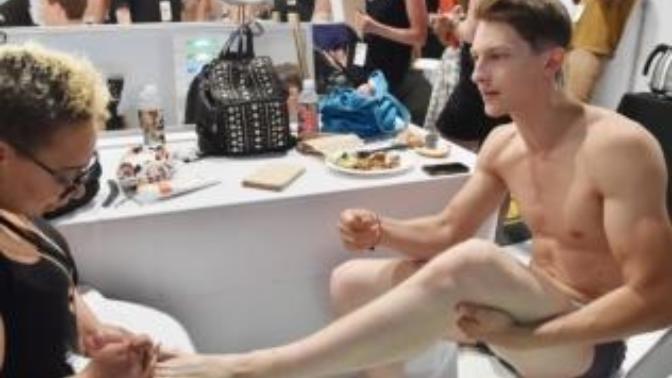 Girls, how would you feel if a guy gets manicures and pedicures?