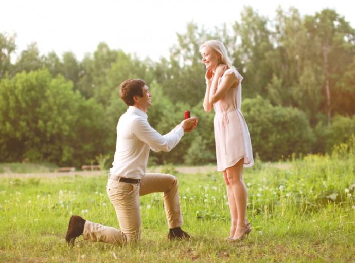 Should the custom of men having to get down on their knees to propose be removed for the sake of equality?
