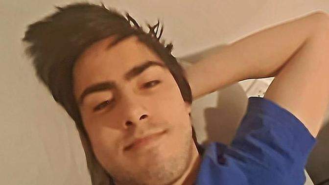 Am I ugly or no? Im getting mixed signals off of dating sites?