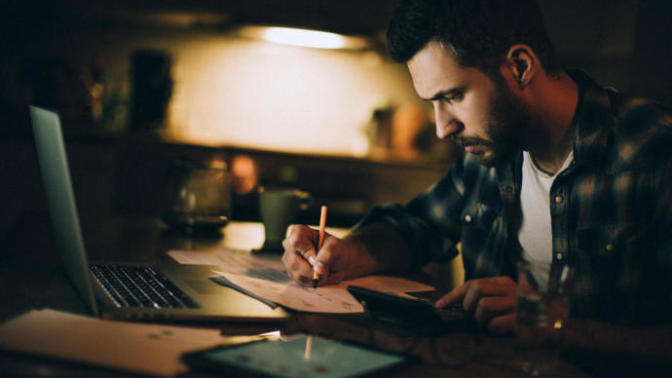 My Workaholic Husband Missed The Birth! Am I overreacting?