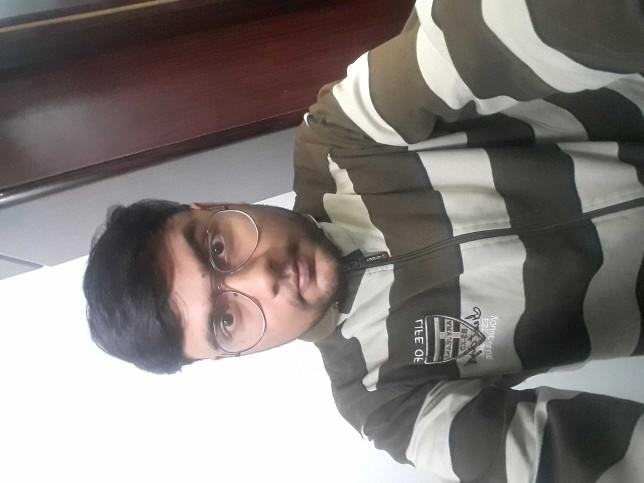 Do you think that I would ever have a girlfriend? I am a guy simple and shy do you think that girls like a guy like me??