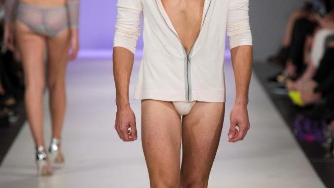 Girls, what changes would you make to the male form to make him sexier and aesthetic?