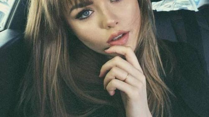 What's your thoughts on girls who have bangs (fringe)?