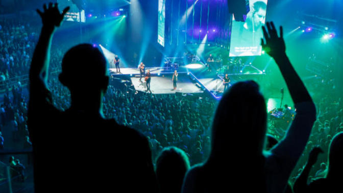 Girl invited me to a concert, does she like me?