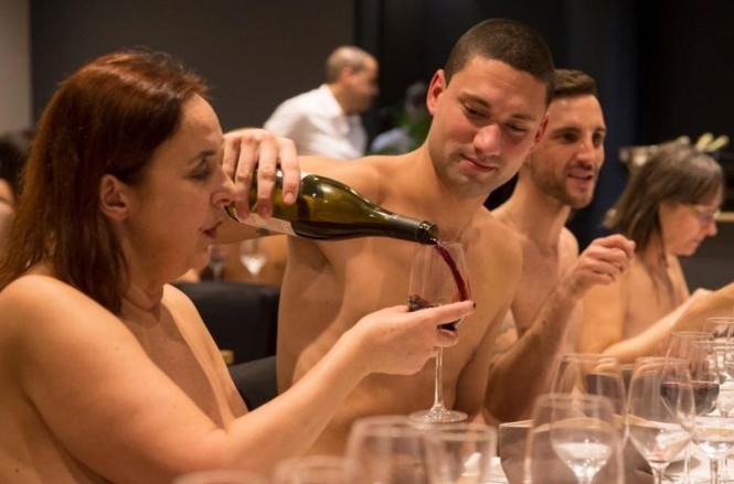 Would you dine at a naturist restaurant?
