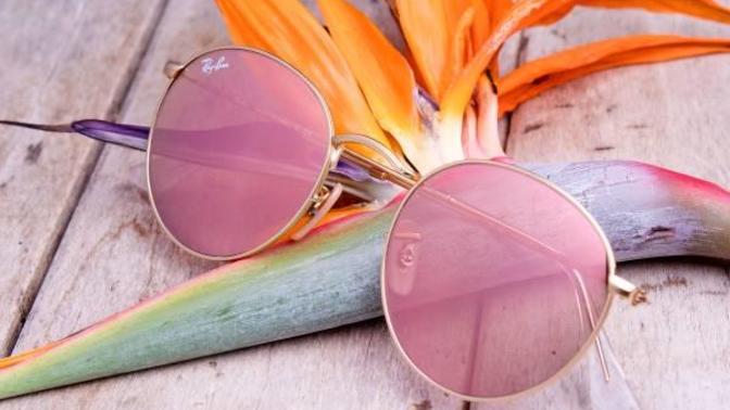 Which sunglasses would you say are cuter?