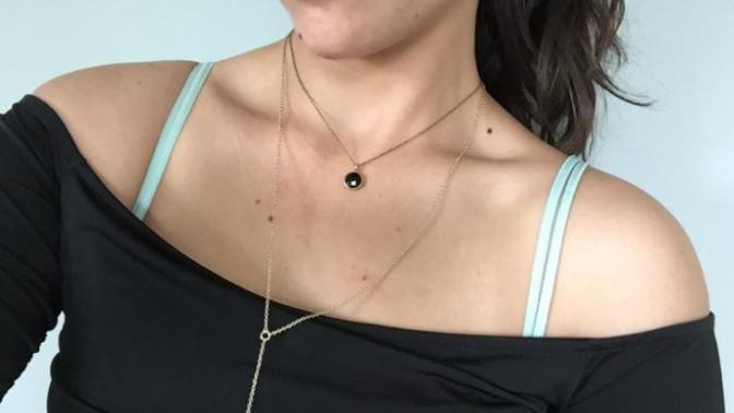 Girls, Why girls show their Bra straps?