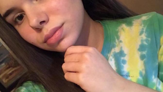 How do I look without makeup?
