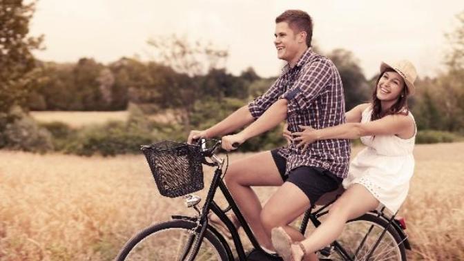 What are some good date ideas that are cheap?