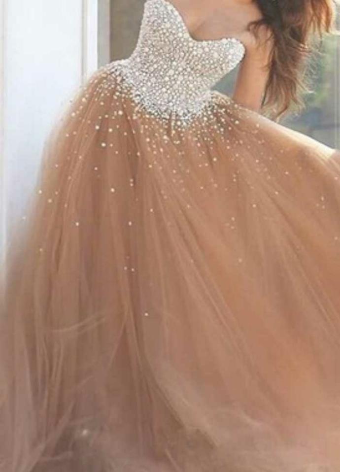 Which Dress Should I Wear For Prom??