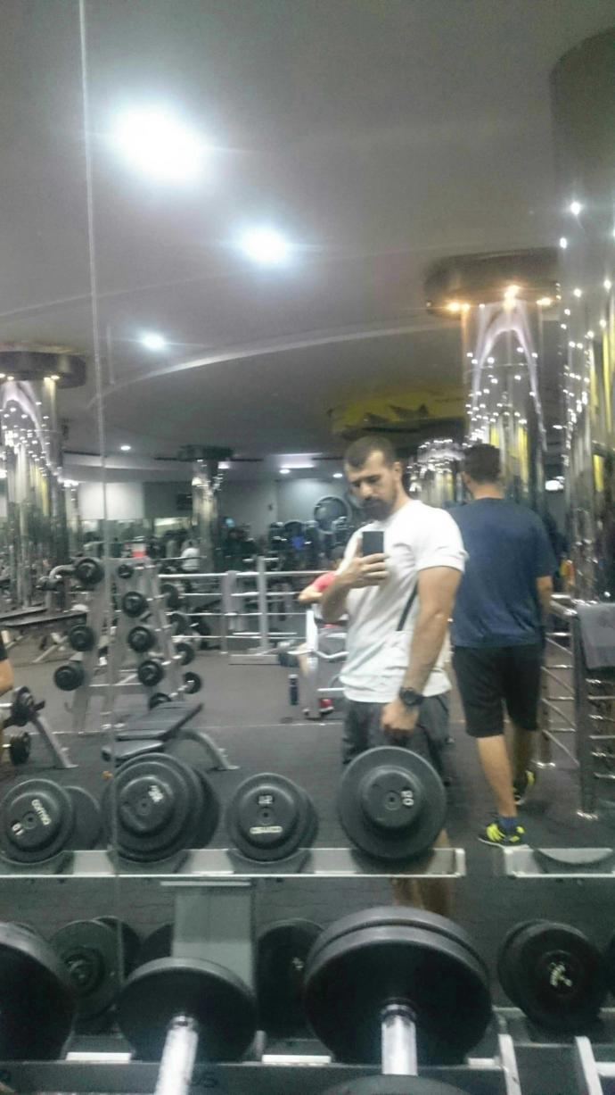 Which looks better for me , Body building or Cardio (Getting Fit)?