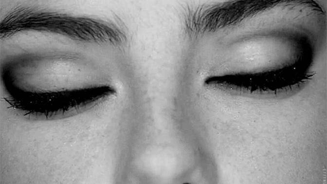 What colour are your eyes?