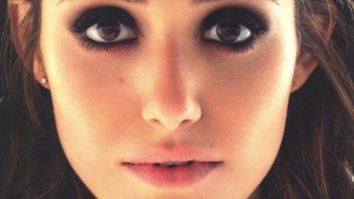 Which are the most beautiful eyes?