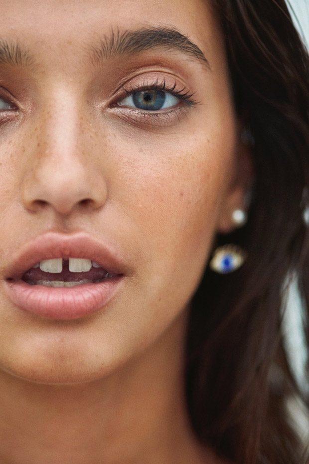What do you think of the gap tooth?