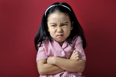 Why would a woman who is really attractive, get very little attention from guys?