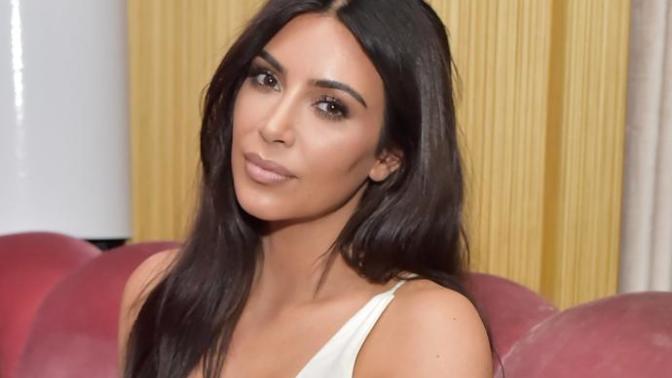 If a girl idolizes Kim Kardashian, is that a red flag for you in dating?