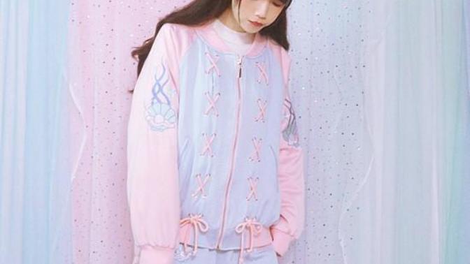 Opinions Of Women Who Dress Like Children; Lolita Clothing?