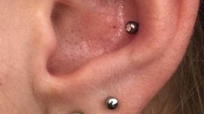 Which look is better; With a rook and tragus or rook with conch?