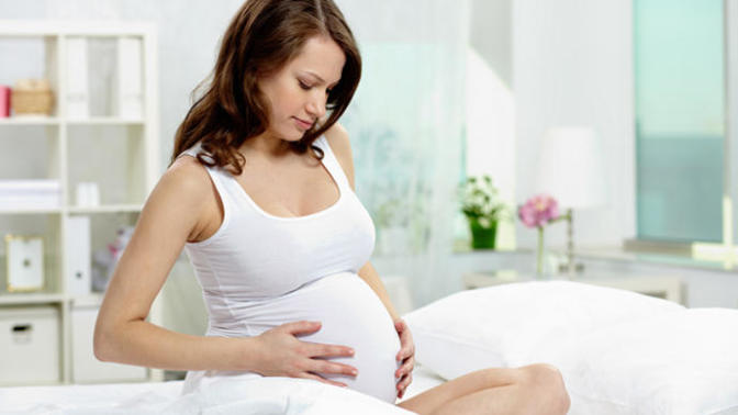 Moms/Dads: is it wrong that I refuse to talk to my fetus?