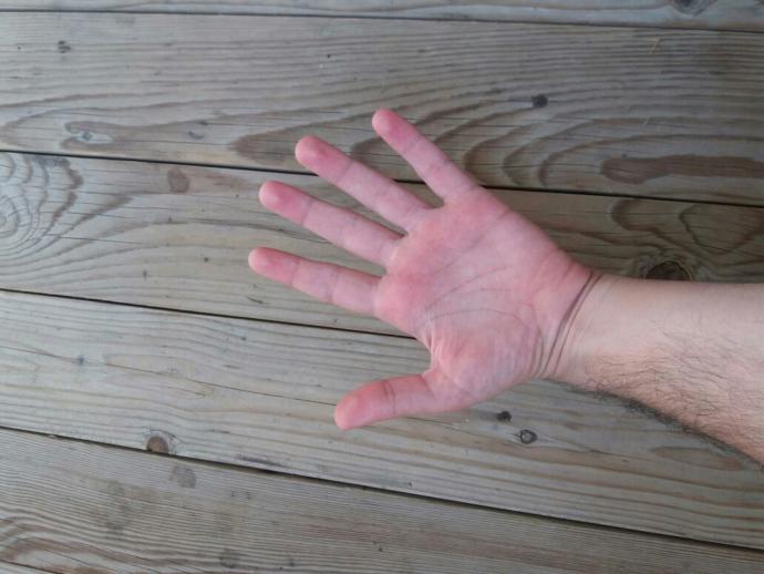 Would you care about your guy's feet size?