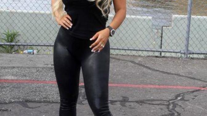Guys, Is someone of this body type attractive? (See pictures)?