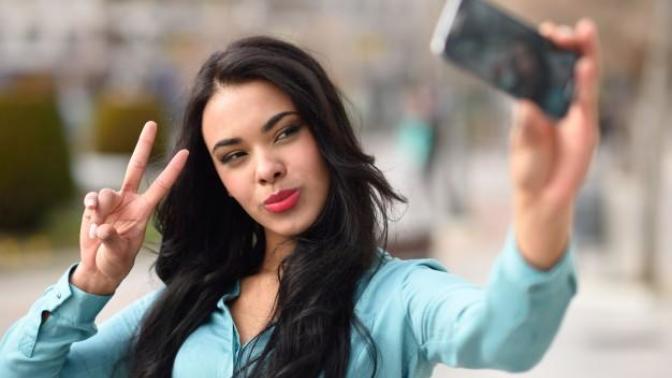 What are your feelings about using filters and angles in online dating profiles?