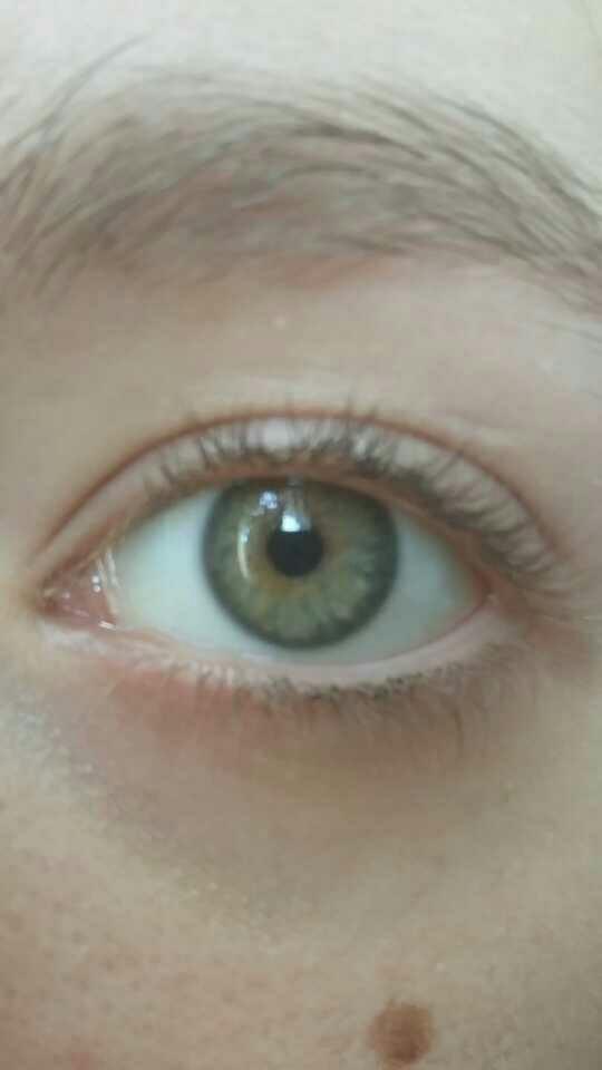 What eye colour is this? Hazel? Green?