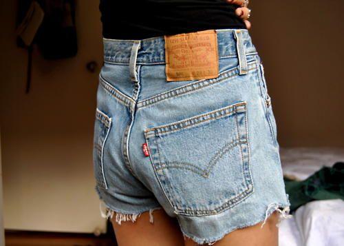 Should a girl still wear denim shorts if she has no ass? Do all girls look good in denim shorts?